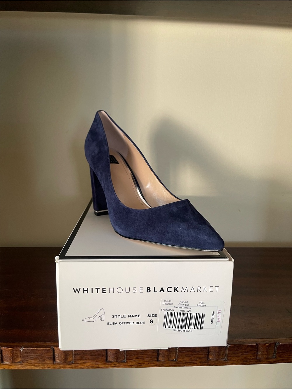 White House Black Market Elisa Officer Blue Suede Block Heel Pumps Size 8 NWOT